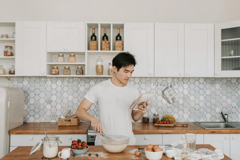 How to Create a Simple Weekly Meal Plan for Stress-Free Cooking